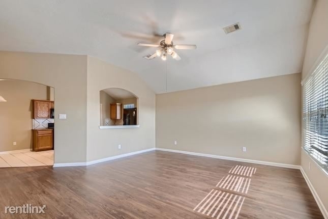 10306 Gerlach Street - Photo 11