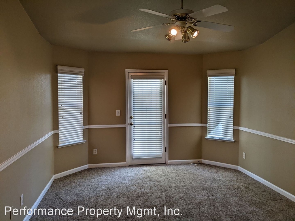 1850 E Turnberry Ave - Photo 10