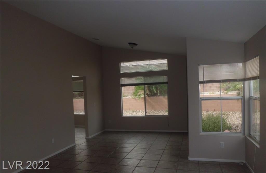 1913 Sierra Valley Way - Photo 1