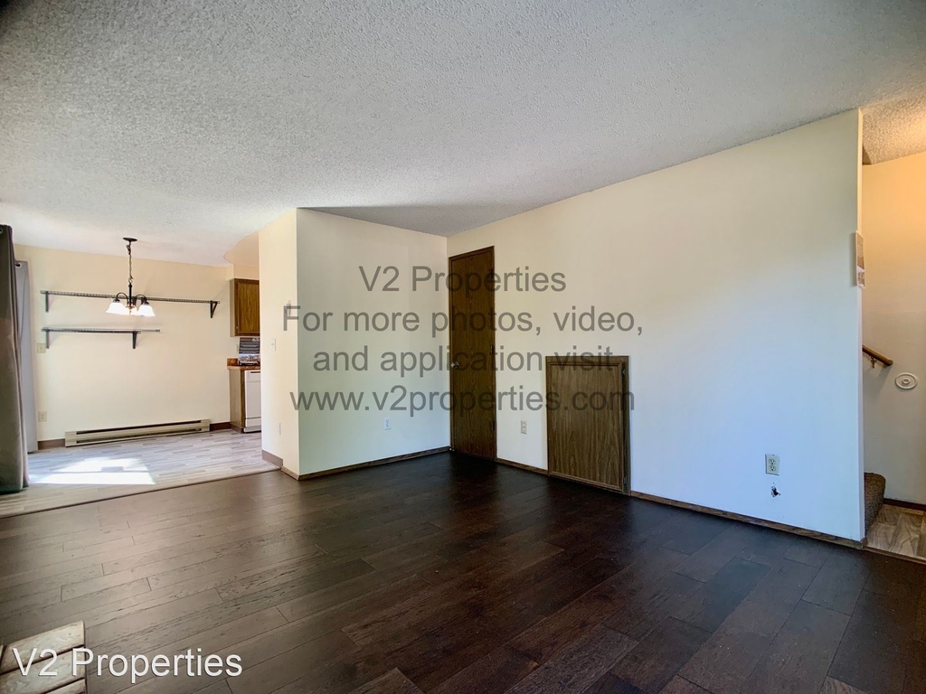 8001 N Ivanhoe St - Iva001 - Photo 7