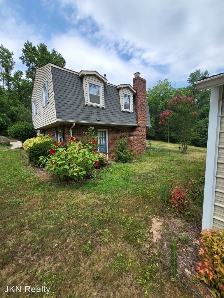 11108 Mallard Creek Road - Photo 0