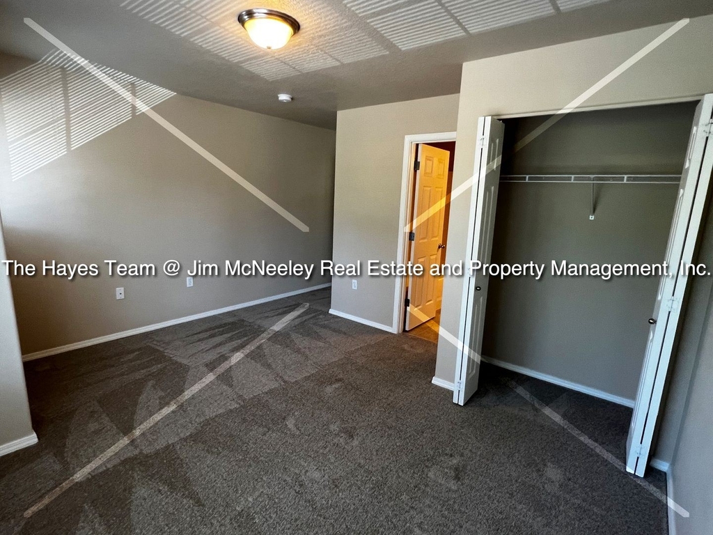 5310 Se 136th Ave - Photo 12