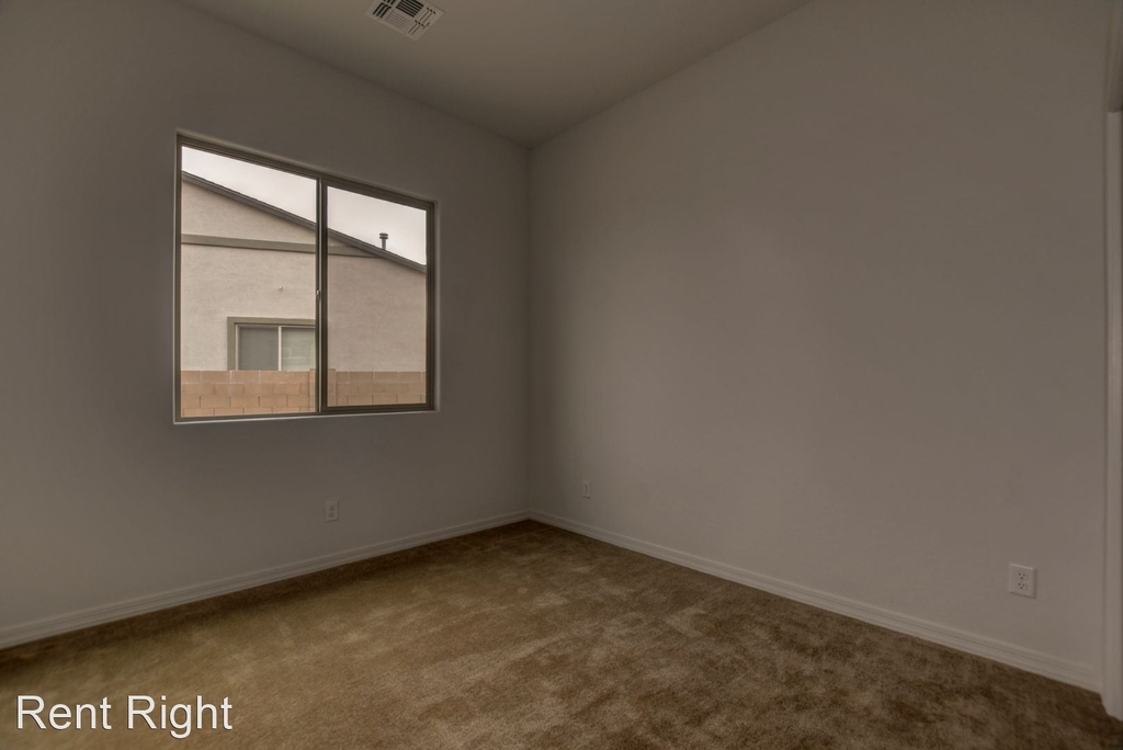 7823 E Talking Iron Lane - Photo 16