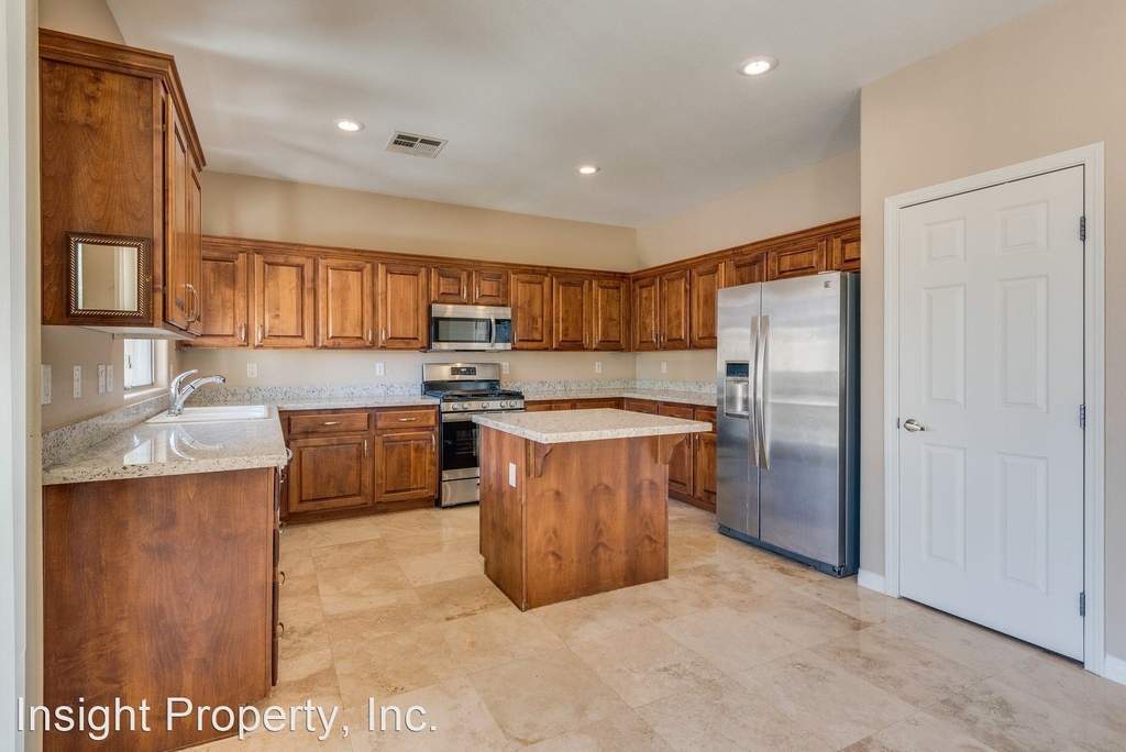 4928 Tindari St. - Photo 17