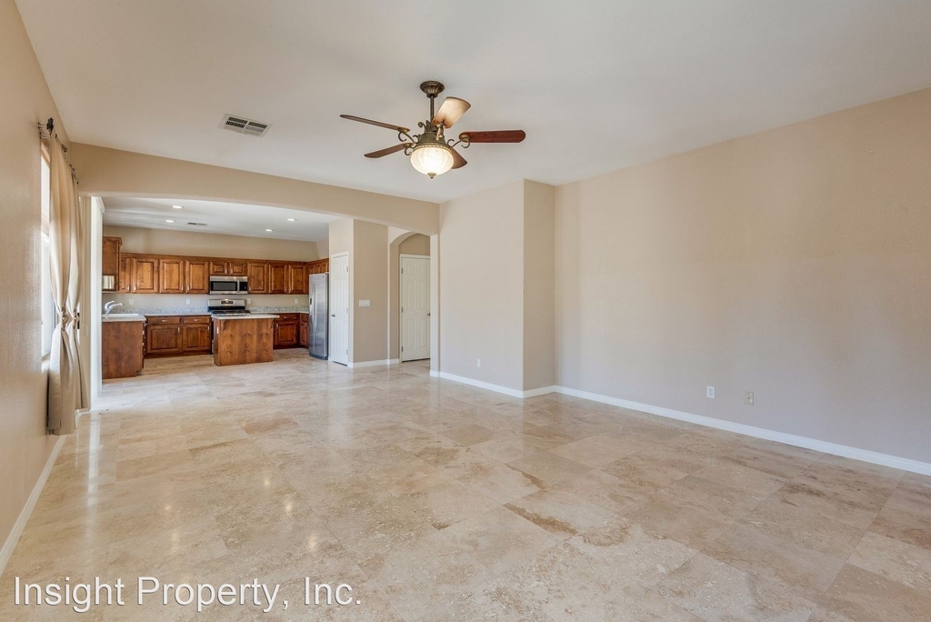 4928 Tindari St. - Photo 16