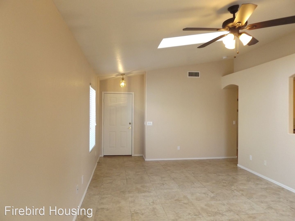 7120 E Jacob Avenue - Photo 2