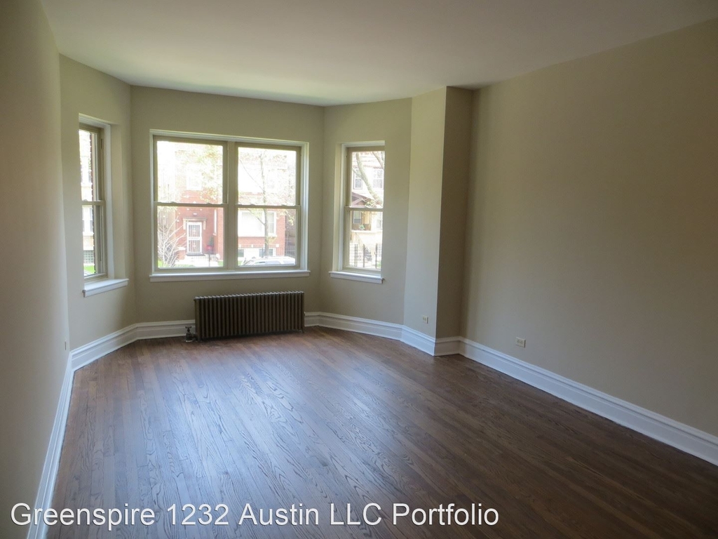 1234 N Austin Boulevard - Photo 7