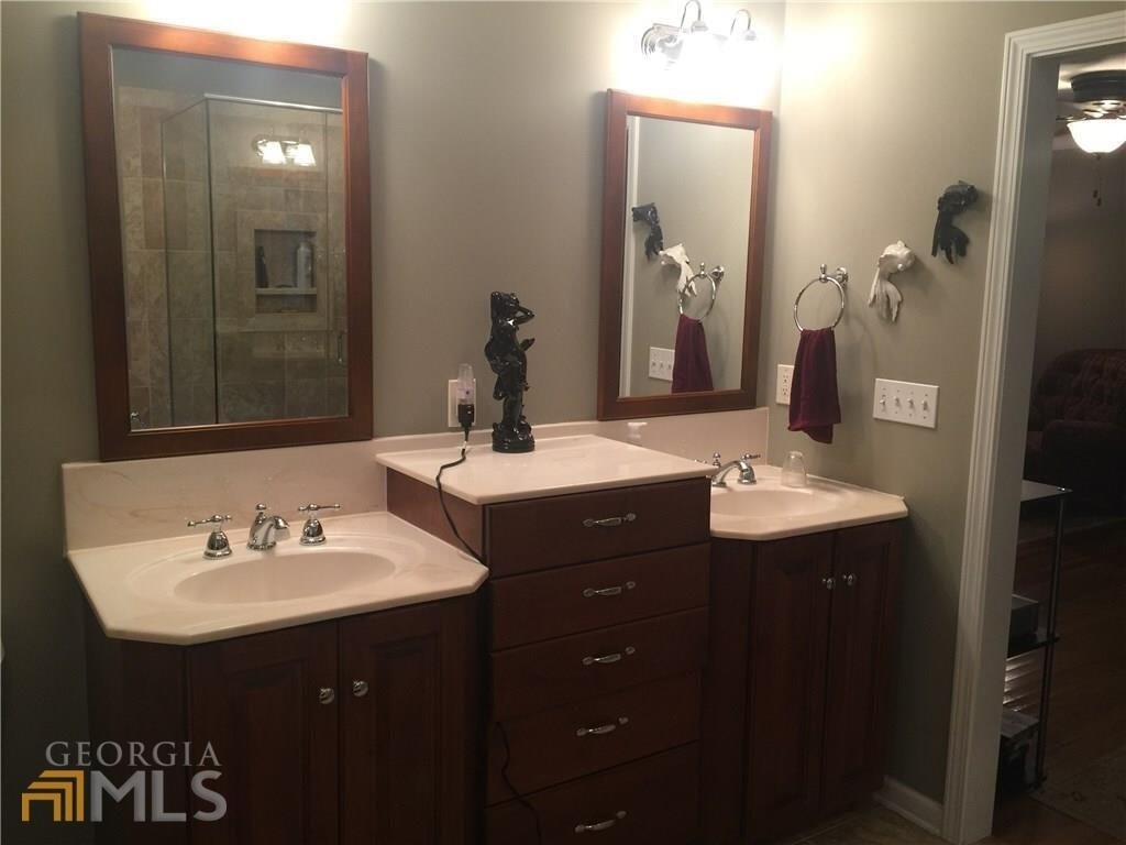 3090 Cardinal Lake Drive - Photo 7