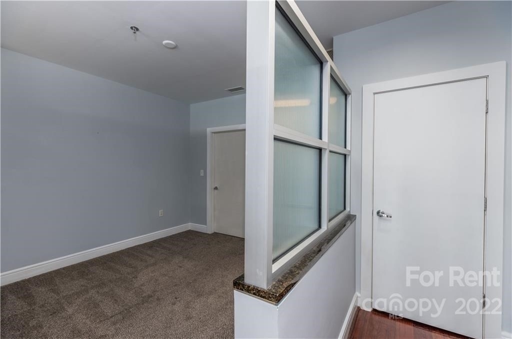 333 W Trade Street #2603 - Photo 10