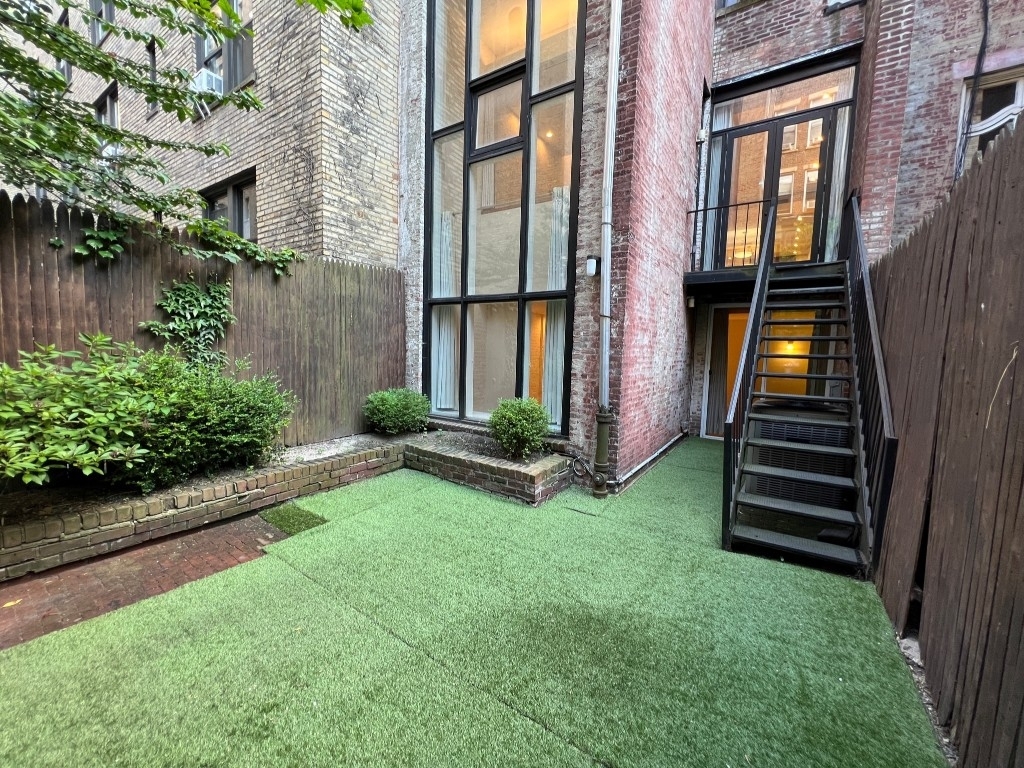 39 West 68th Street - Photo 1