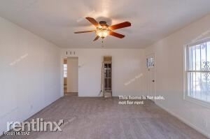 4416r E 3rd Street - Photo 11