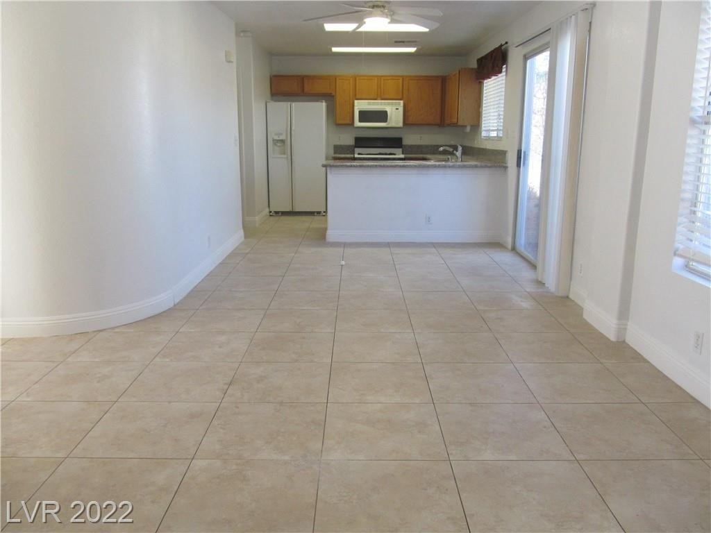 7901 Citrus Meadow Court - Photo 4