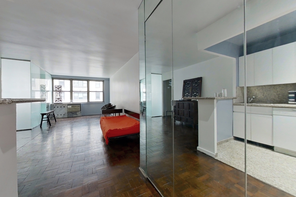 209 East 56th Street 8B - Photo 3