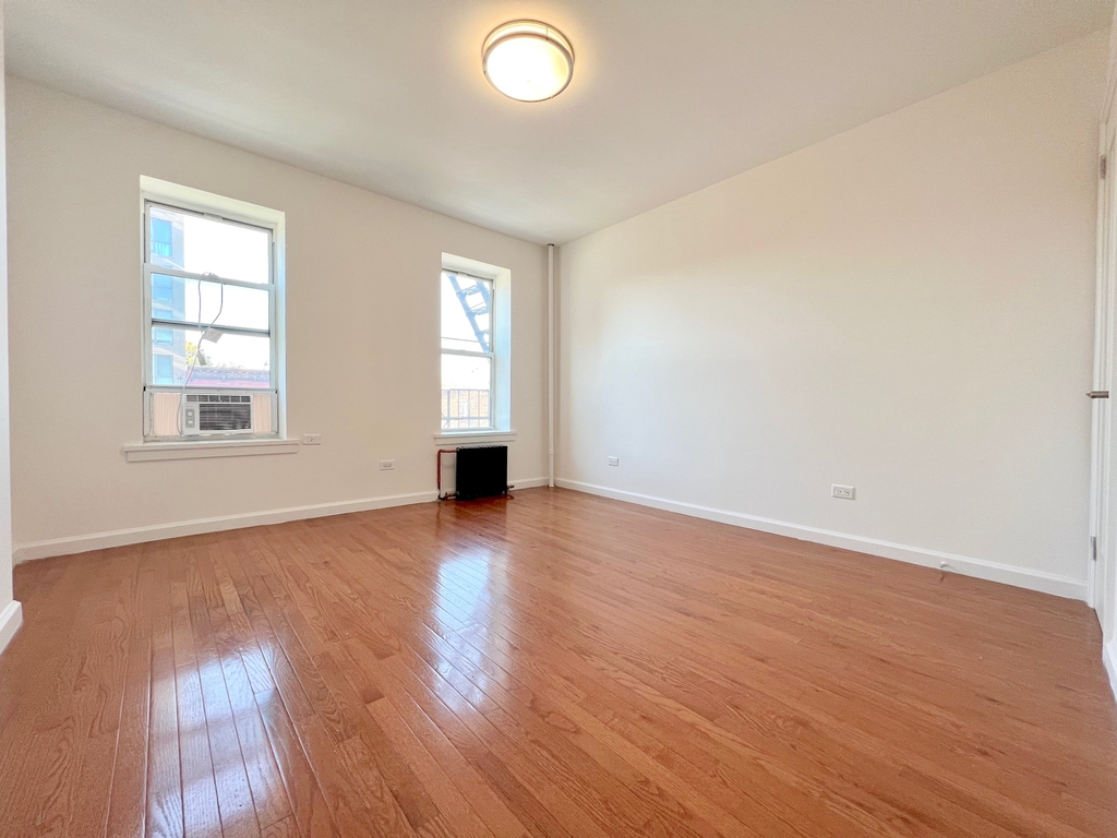 475 4th Avenue - Photo 5