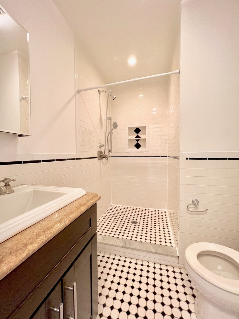 475 4th Avenue - Photo 6