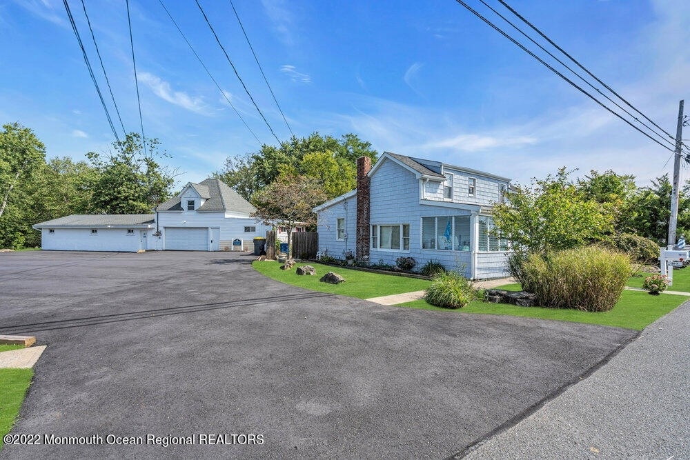 40 Amboy Road - Photo 1