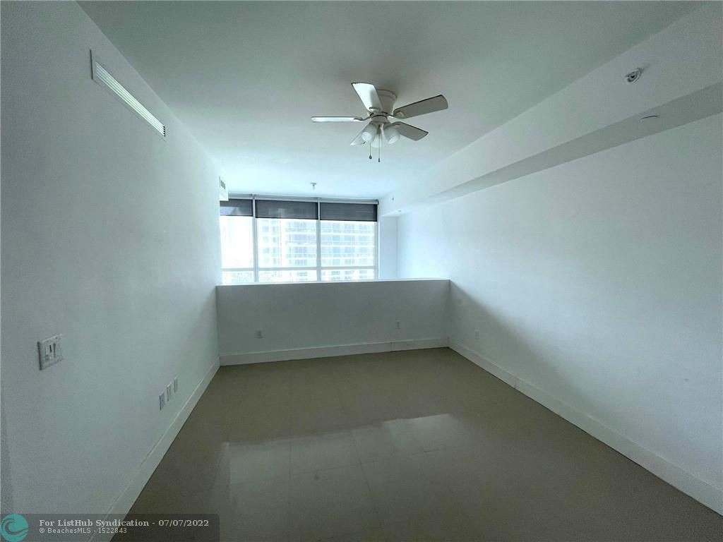 1080 Brickell Ave - Photo 13