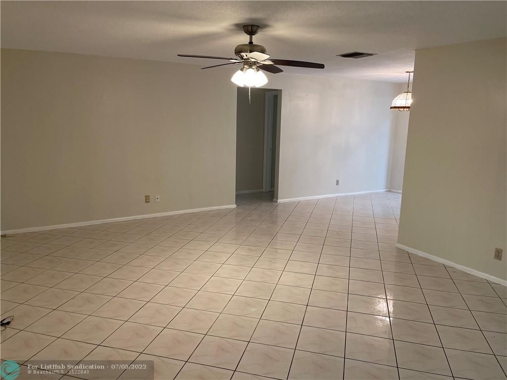 4926 Nw 52nd Ct - Photo 4