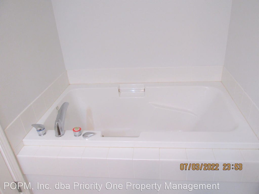 2250 Nw 168th Place - Photo 8