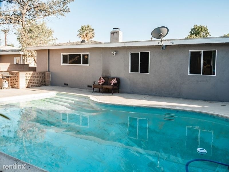 7136 Matilija Ave Main Home - Photo 2