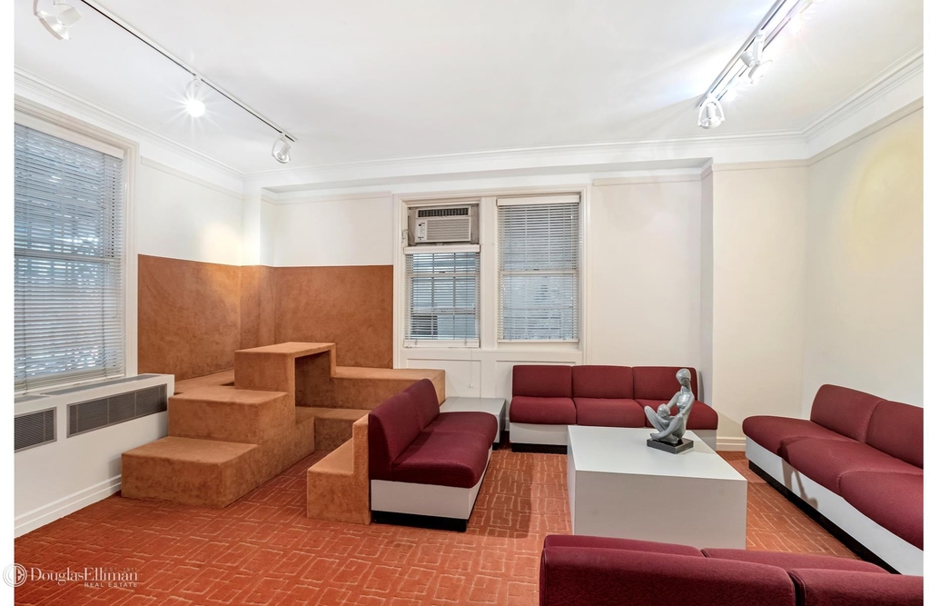 1136 Fifth Ave - Photo 1