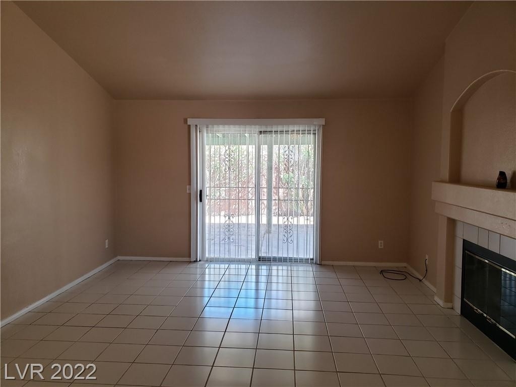 3782 White Ivory Court - Photo 4