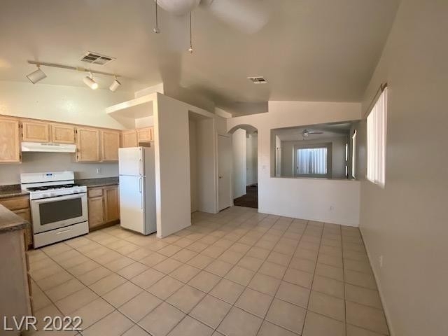 8901 Dolente Avenue - Photo 8