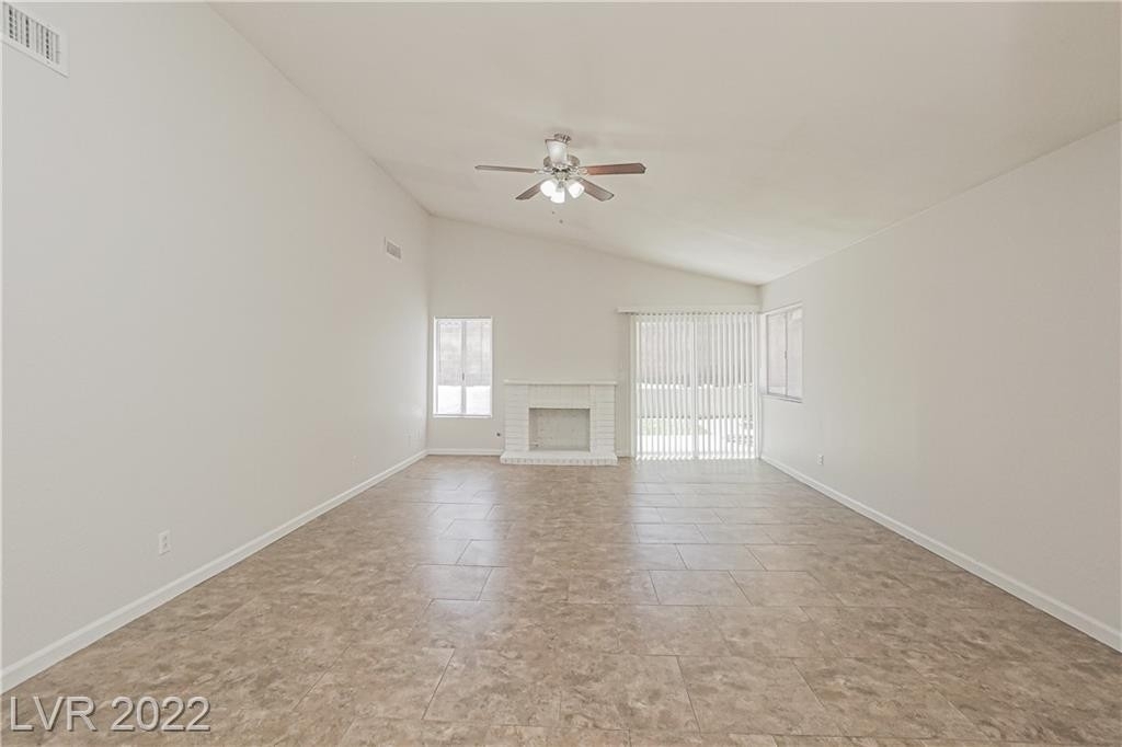 3129 Floral Vista Avenue - Photo 4