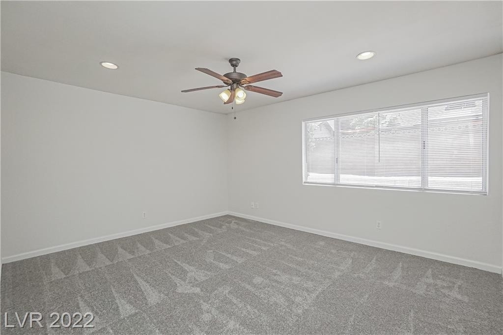 3129 Floral Vista Avenue - Photo 12