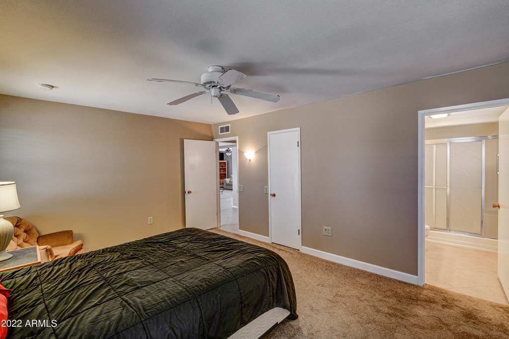 13207 W Kodiak Drive - Photo 18