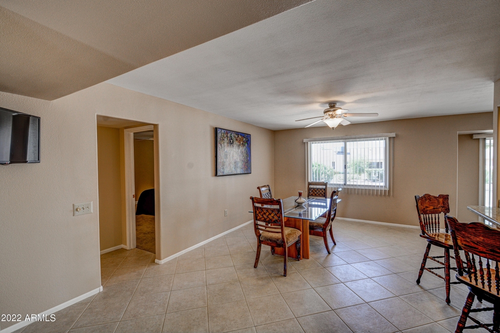 13207 W Kodiak Drive - Photo 15