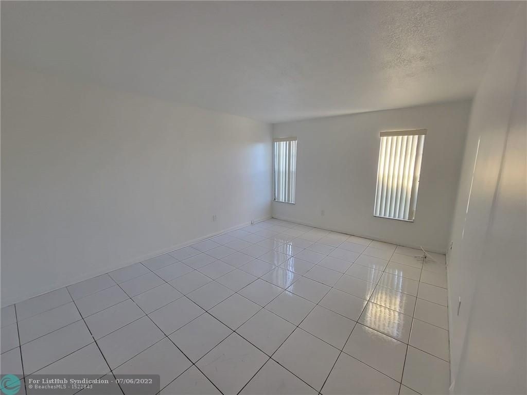 2800 Nw 56th Ave - Photo 3