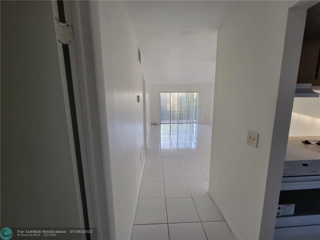 2800 Nw 56th Ave - Photo 12