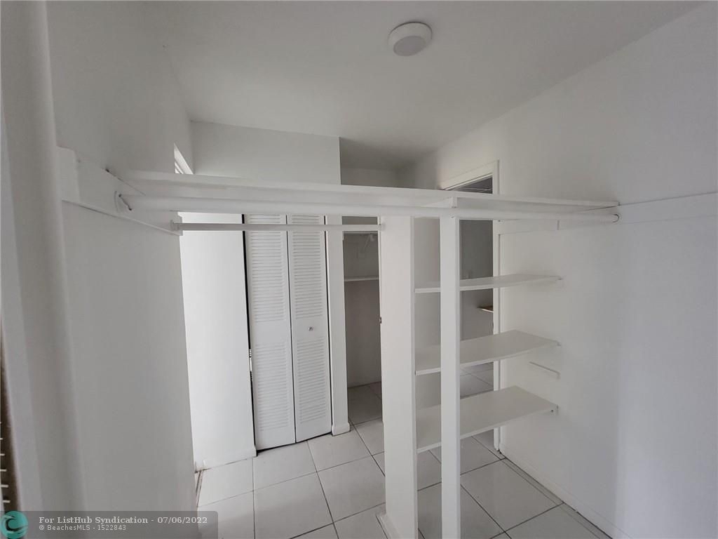 2800 Nw 56th Ave - Photo 6