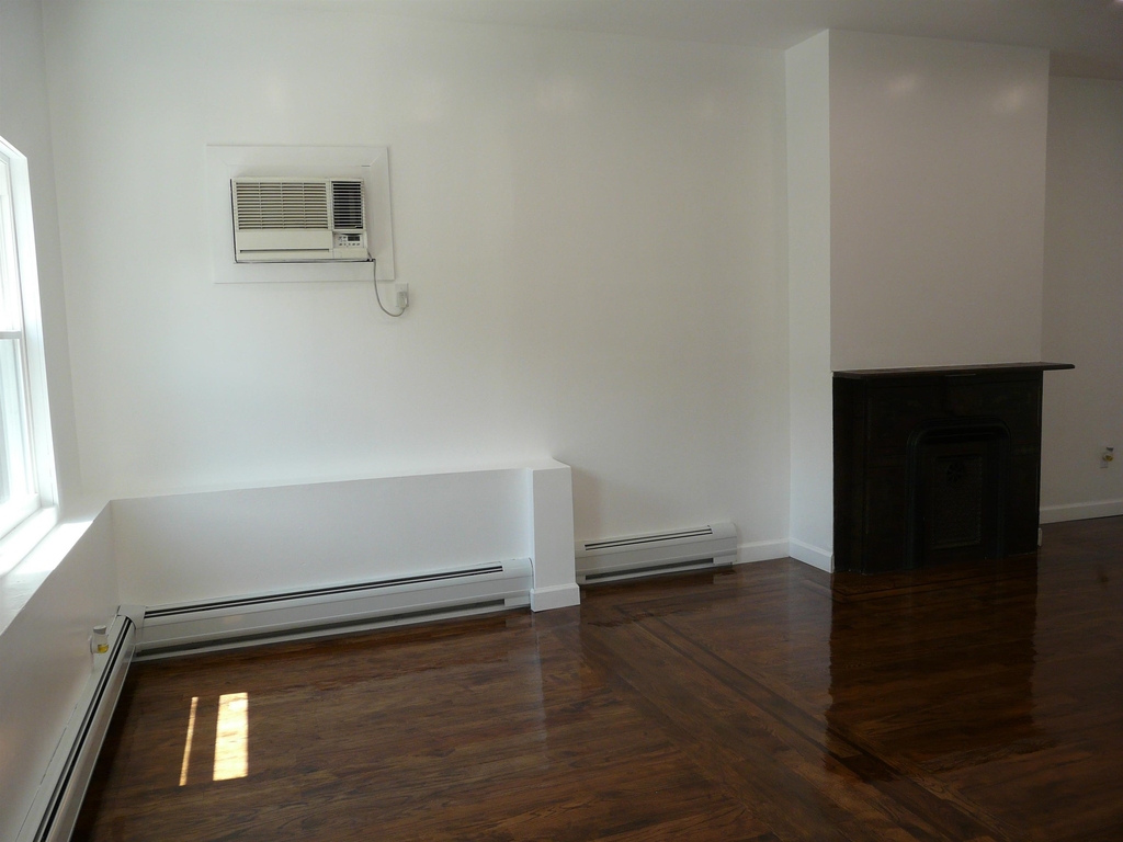 542 28th St - Photo 3