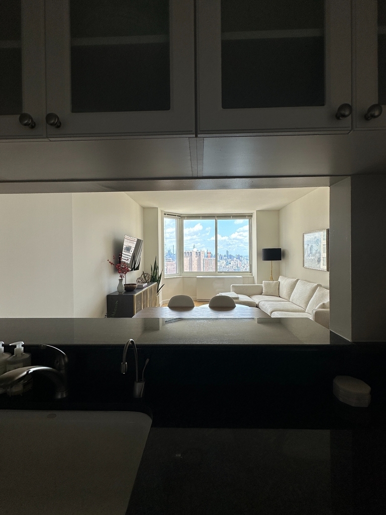 10 Barclay Street - Photo 2