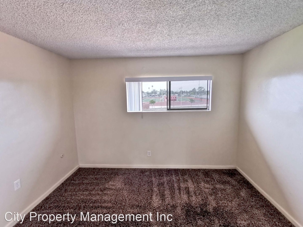 4538 Norwood Street - Photo 6