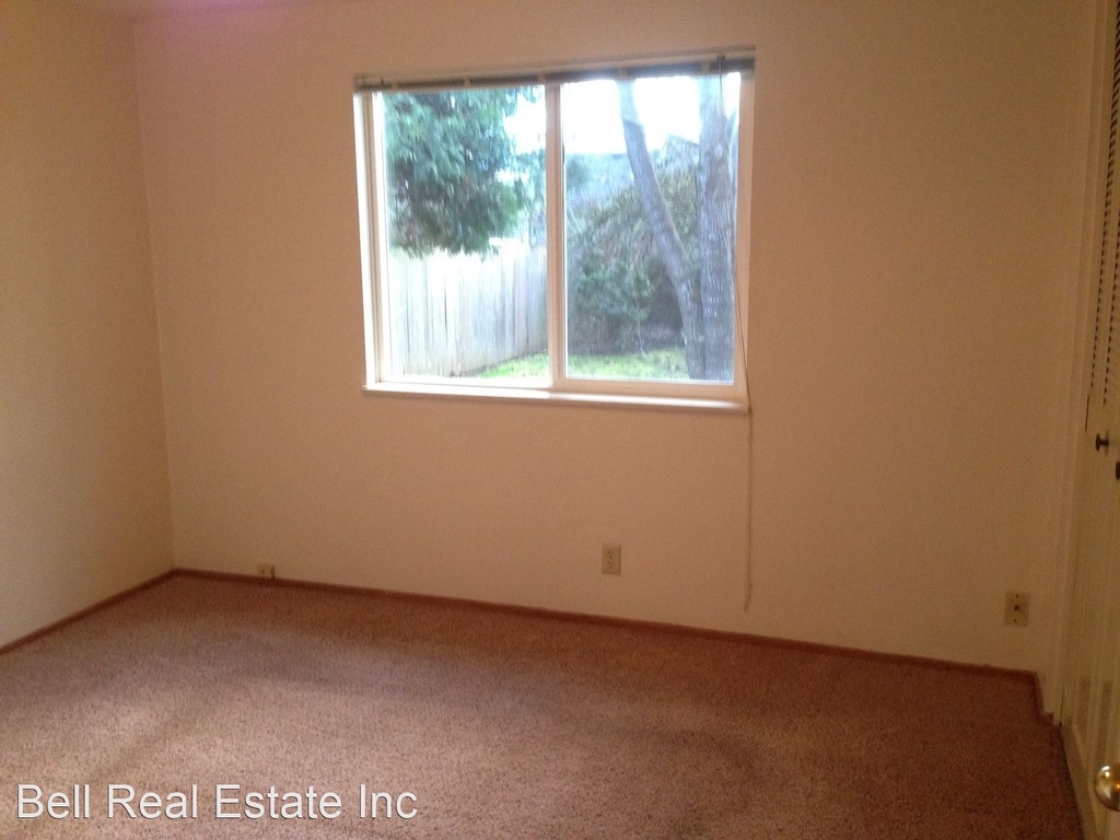 2134 Delta Street - Photo 9