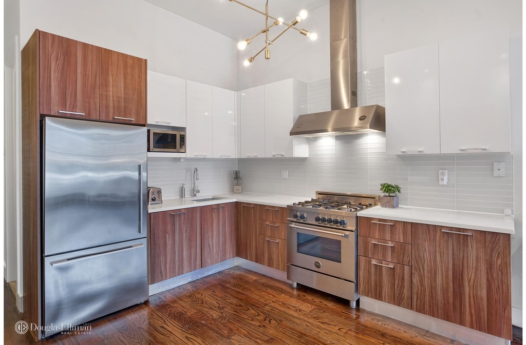 155 W 126th St - Photo 4