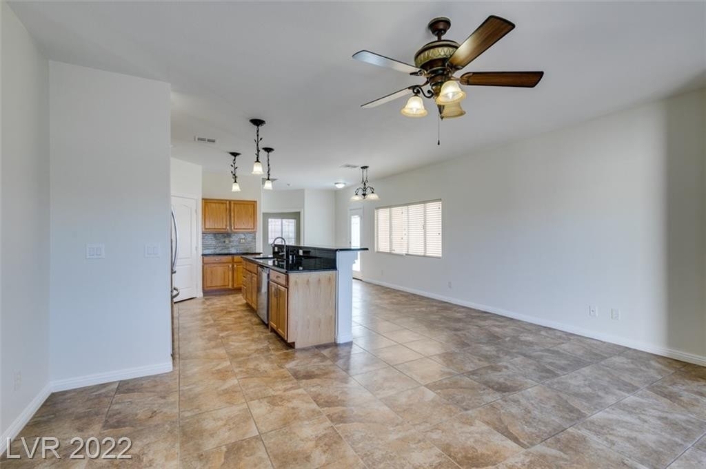 8900 Happy Stream Avenue - Photo 15