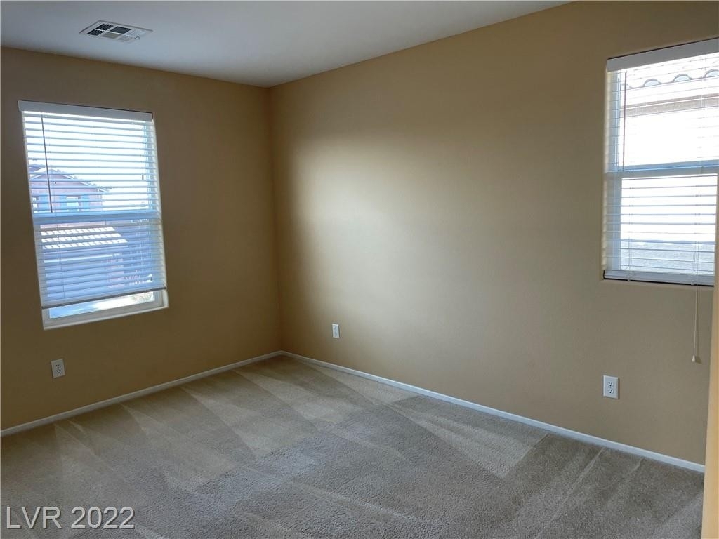 8620 Rowland Bluff Avenue - Photo 21