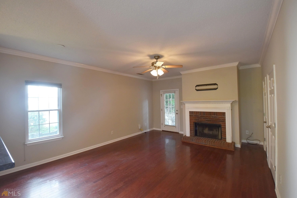 735 S Fairfield Drive - Photo 6