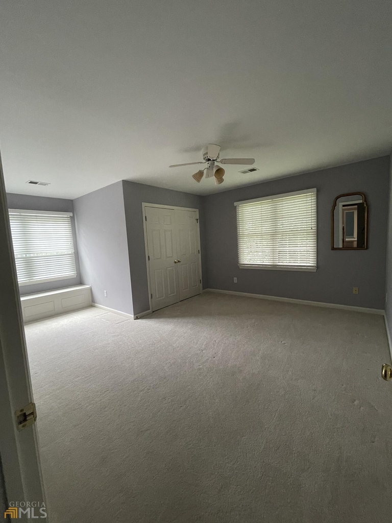 5450 Heathridge Terrace - Photo 20