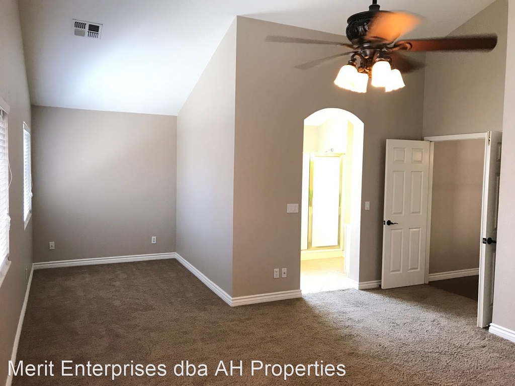 3358 E Windsong Dr - Photo 24