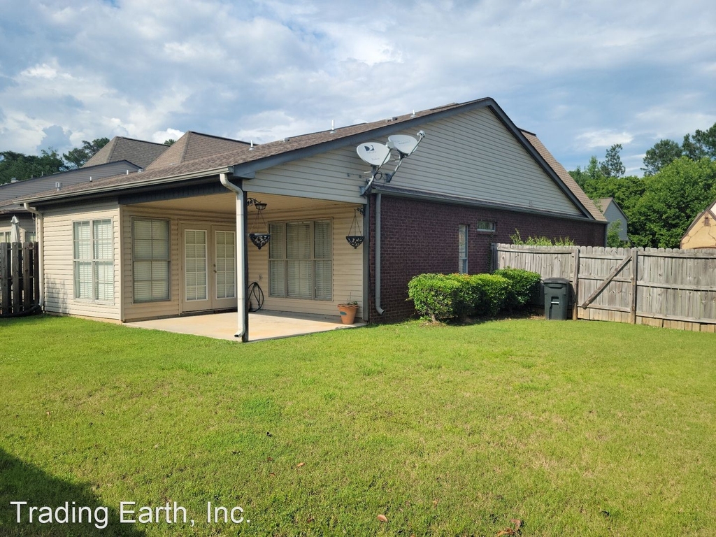 4241 Ashwood Cove - Photo 2