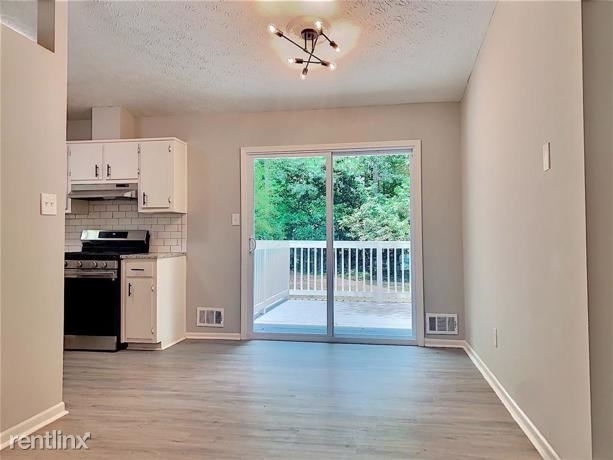 2817 Spanish Oak Drive Sw - Photo 3