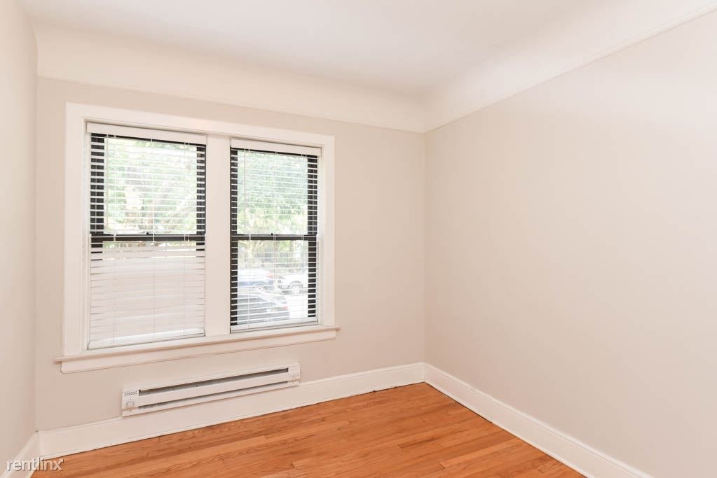 2317 N. Rockwell, Unit 2a - Photo 9