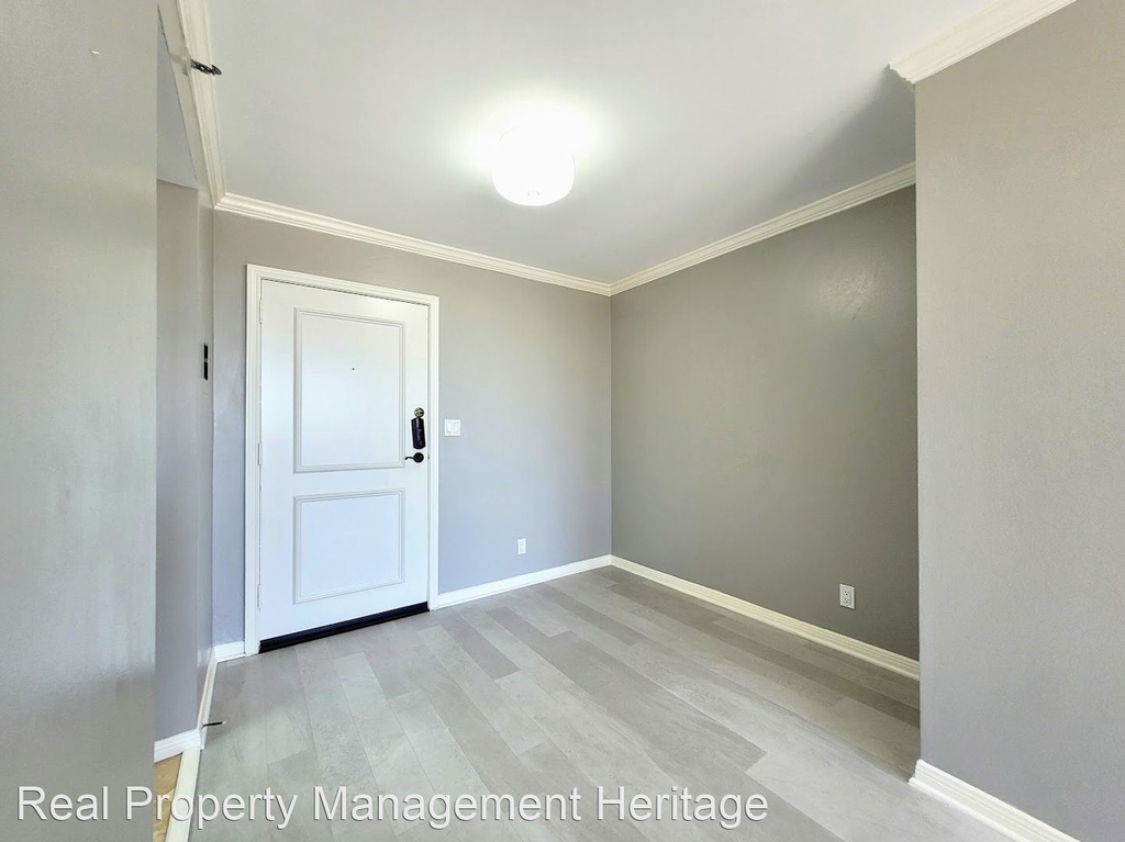 3525 Sage Rd #502 - Photo 3