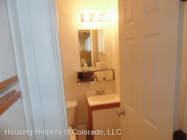 1025 Adams Circle - Photo 9