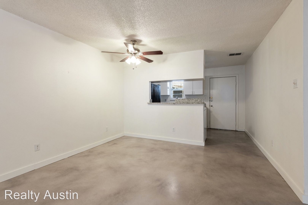 5610 William Holland Drive - Photo 14